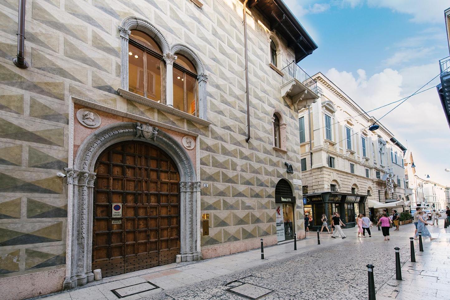 Palazzo Confalonieri Da Lisca Βερόνα Εξωτερικό φωτογραφία